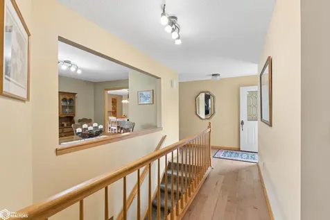25 Charlestown Square Mason City IA 50401