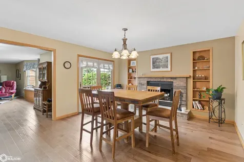 25 Charlestown Square Mason City IA 50401