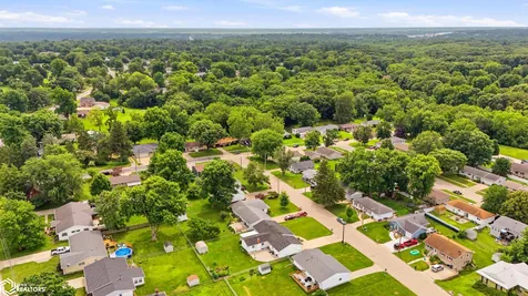 2832 Bock Street Burlington IA 52601