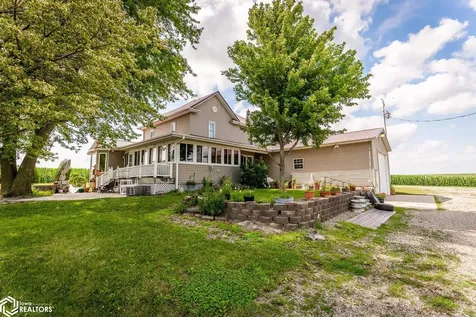 2054 350th Avenue Brooklyn IA 52211