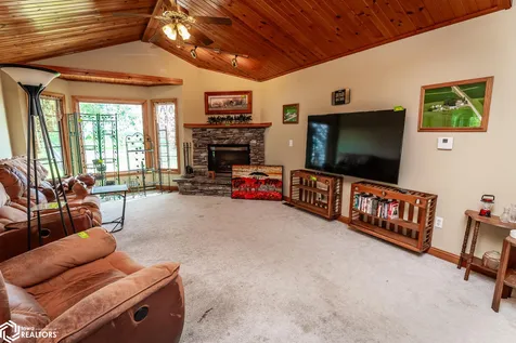2054 350th Avenue Brooklyn IA 52211