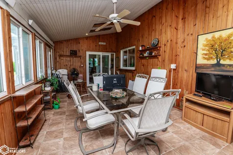 2054 350th Avenue Brooklyn IA 52211