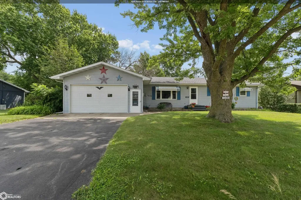 120 N 20th Clear Lake IA 50428
