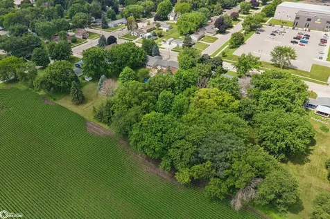 120 N 20th Clear Lake IA 50428