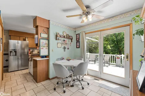120 N 20th Clear Lake IA 50428