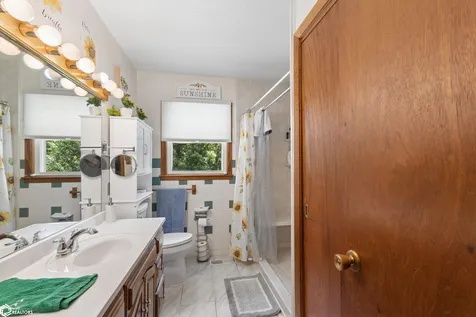 120 N 20th Clear Lake IA 50428