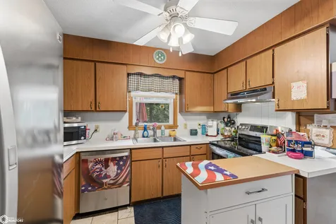 120 N 20th Clear Lake IA 50428