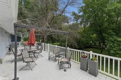 120 N 20th Clear Lake IA 50428
