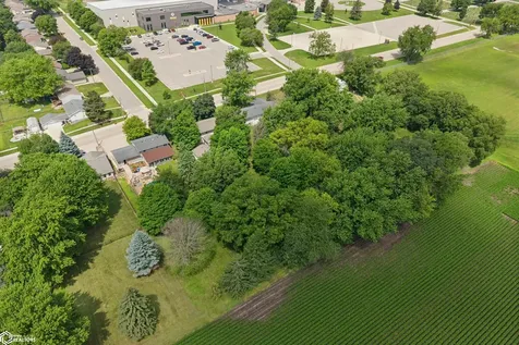 120 N 20th Clear Lake IA 50428