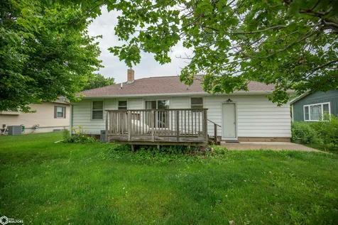 1308 E State Street Algona IA 50511