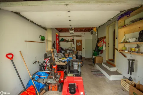 1308 E State Street Algona IA 50511
