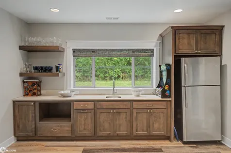 2205 NE Heritage Drive Grimes IA 50111