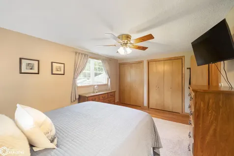 38 Country Circle Mason City IA 50401