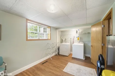 38 Country Circle Mason City IA 50401