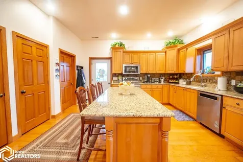 15502 Rock Bluff Road Ottumwa IA 52501