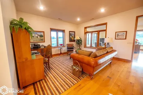15502 Rock Bluff Road Ottumwa IA 52501