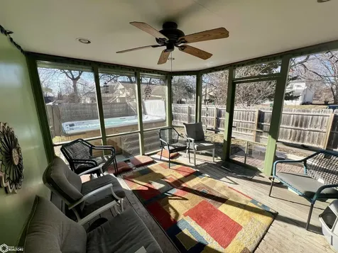 204 N 3rd Street Fairfield IA 52556