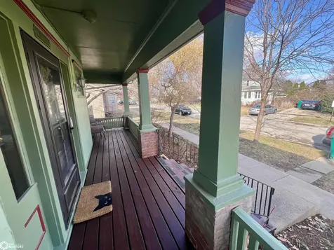 204 N 3rd Street Fairfield IA 52556
