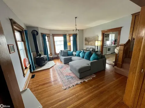 204 N 3rd Street Fairfield IA 52556