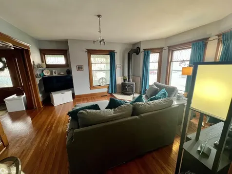 204 N 3rd Street Fairfield IA 52556
