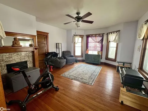 204 N 3rd Street Fairfield IA 52556