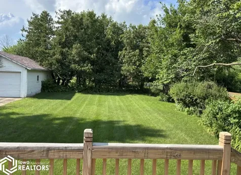 1105 E Broadway Avenue Fairfield IA 52556
