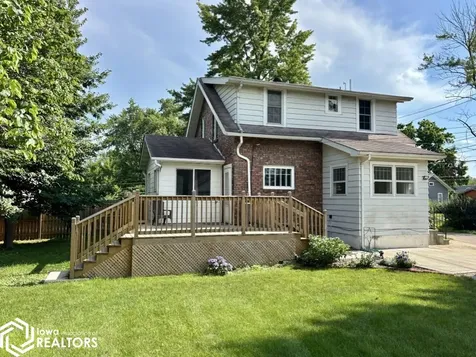 1105 E Broadway Avenue Fairfield IA 52556