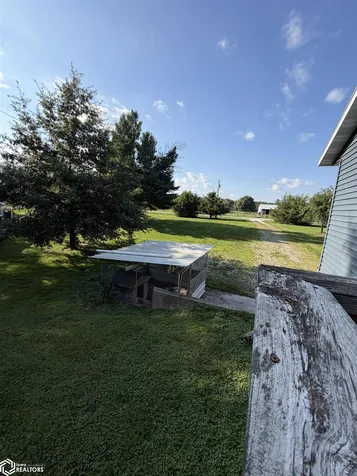 2764 295th Street Danville IA 52623