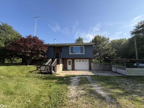 2764 295th Street Danville IA 52623