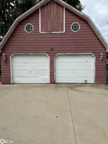 910 16th Street Eldora IA 50627