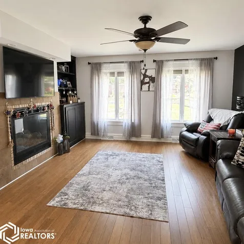 1507 Dogwood Drive Fairfield IA 52556