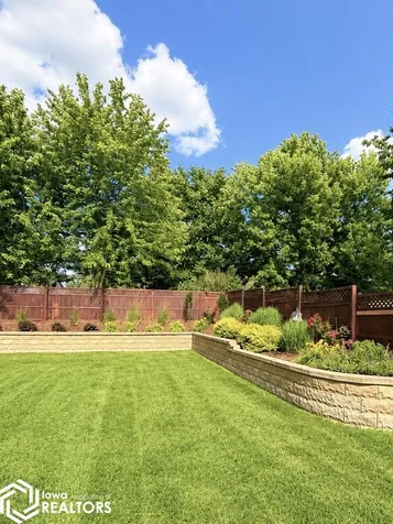 1507 Dogwood Drive Fairfield IA 52556