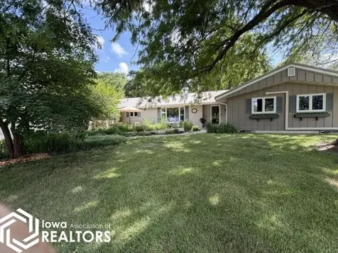 45 Four Winds Drive Clear Lake IA 50428