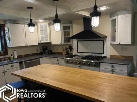 45 Four Winds Drive Clear Lake IA 50428