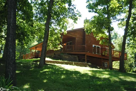 2550 New Glasgow Road Fairfield IA 52556