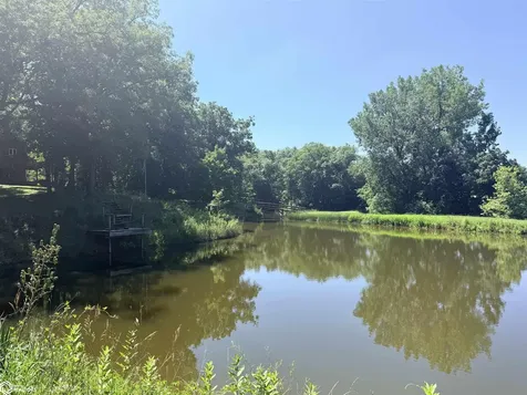 2550 New Glasgow Road Fairfield IA 52556