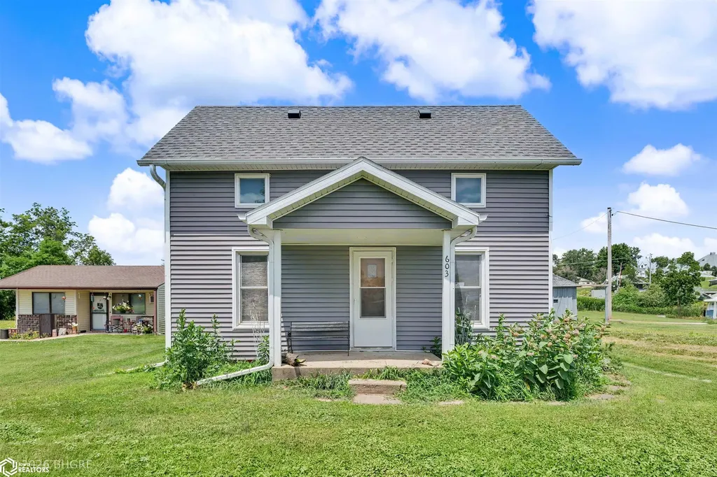 603 Pacific Street Ladora IA 52251
