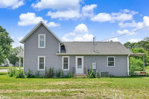 603 Pacific Street Ladora IA 52251