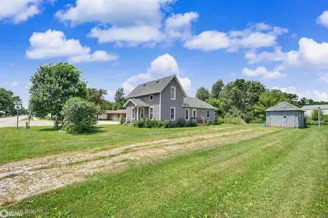 603 Pacific Street Ladora IA 52251