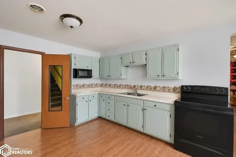 603 Pacific Street Ladora IA 52251