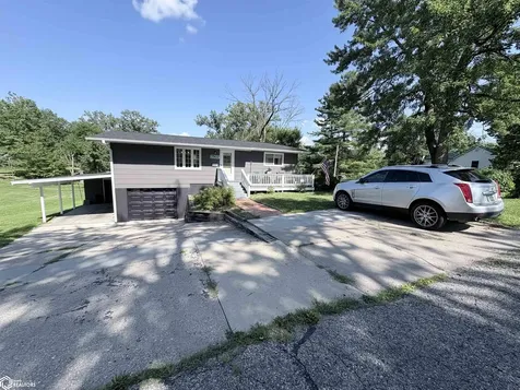2502 N Jefferson Ottumwa IA 52501