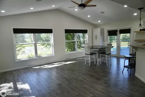 1611 Willow Place Clear Lake IA 50428