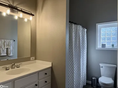 1611 Willow Place Clear Lake IA 50428