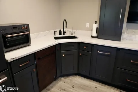 1611 Willow Place Clear Lake IA 50428
