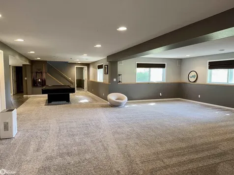 1611 Willow Place Clear Lake IA 50428