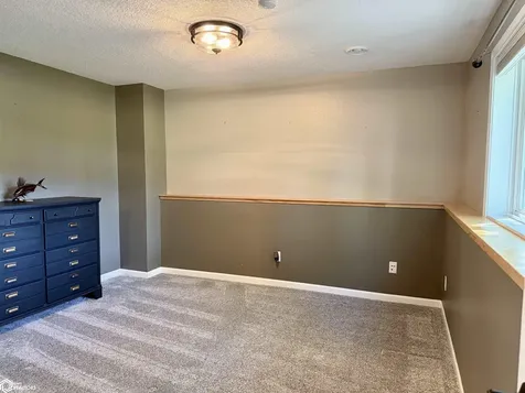 1611 Willow Place Clear Lake IA 50428