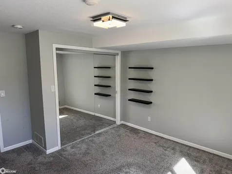 1611 Willow Place Clear Lake IA 50428