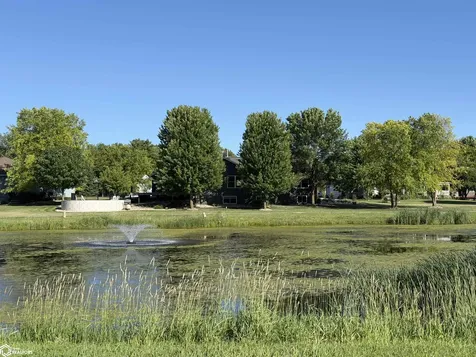 1611 Willow Place Clear Lake IA 50428