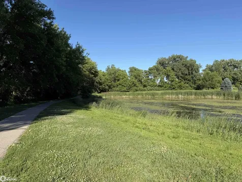 1611 Willow Place Clear Lake IA 50428