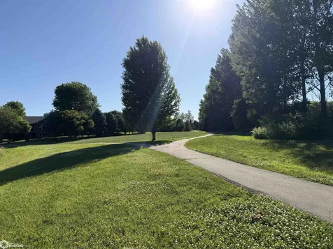 1611 Willow Place Clear Lake IA 50428
